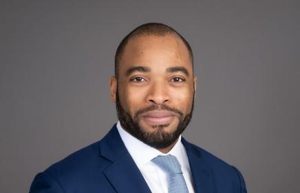 Thomas Olunloyo head shot