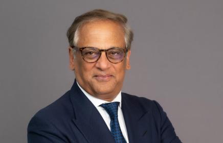Shiv Kumar Headshot